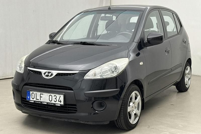 Svart Begagnad 2008 Hyundai i10 Halvkombi | 41 000 kr (Marknadspris) - Bild 1/4