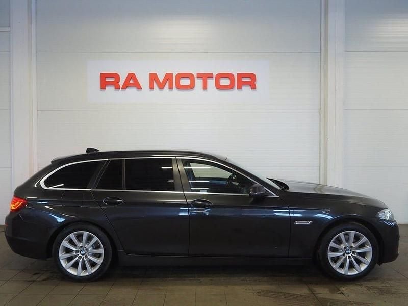 Begagnad BMW 520 190 HK (139 kW) 2016 Grå Kombi