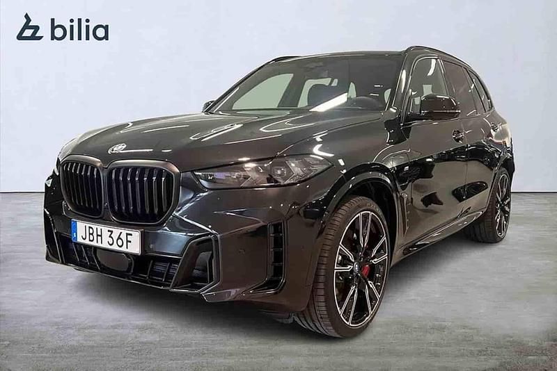 Svart Begagnad 2024 BMW X5 M Sport SUV | 969 000 kr (Bra pris) - Bild 1/1
