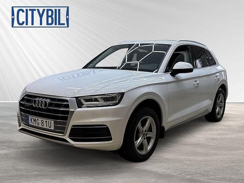 Vit Begagnad 2019 Audi Q5 Sport SUV | 278 900 kr (Superpris) - Bild 1/4
