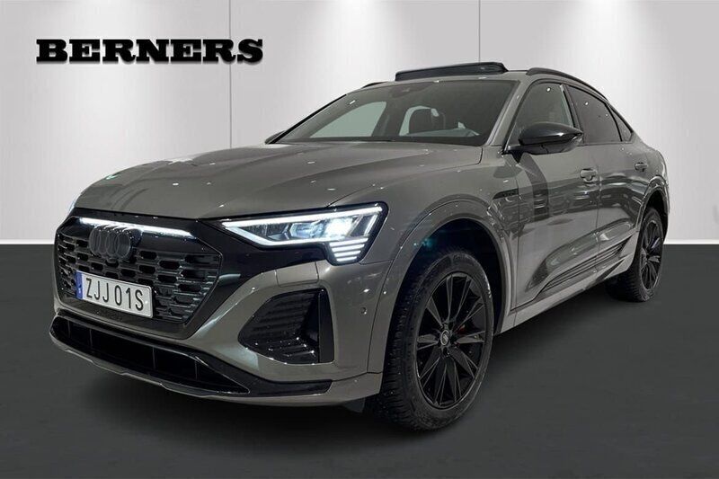 Grå Begagnad 2024 Audi Q8 e-tron S-Line SUV | 819 000 kr (Lite dyr) - Bild 1/4