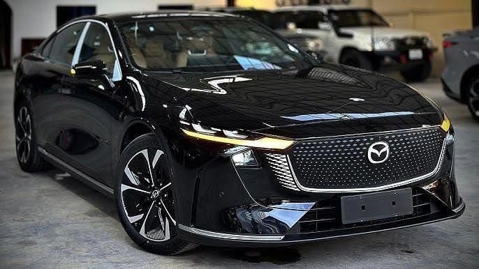 Ny 2025 Mazda 6e Takumi-Line Sedan | 499 500 kr - Bild 1/4