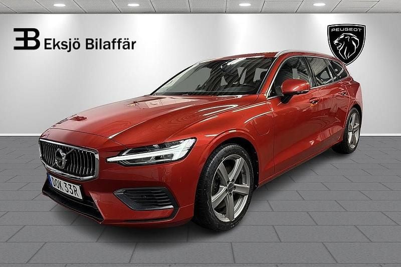Röd Begagnad 2021 Volvo V60 Inscription Kombi | 269 500 kr (Superpris) - Bild 1/4