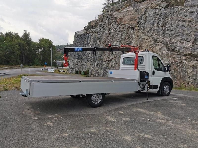 Begagnad Peugeot Boxer 165 HK (121 kW) 2024 Vit Van