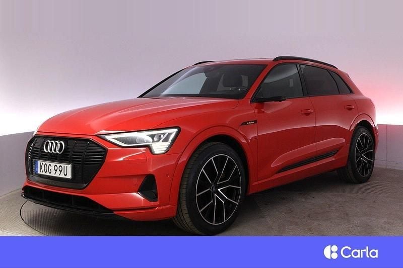 Röd Begagnad 2019 Audi e-tron Proline SUV | 356 900 kr (Dyr) - Bild 1/4