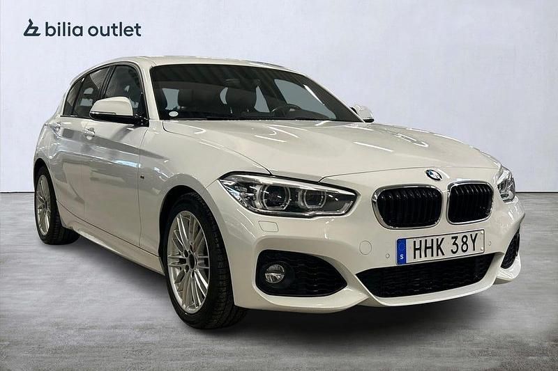 Begagnad BMW 118 M Sport 136 HK (100 kW) 2019 Vit Halvkombi
