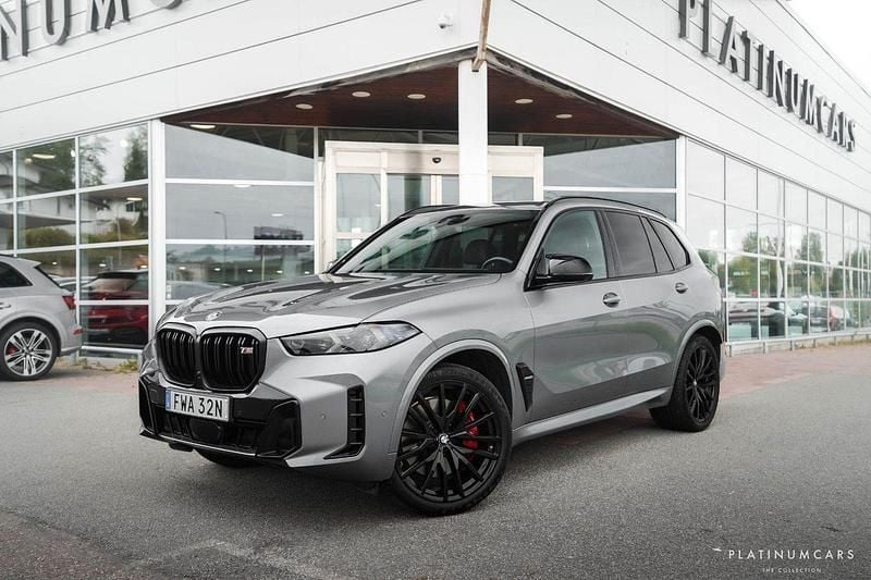 Grå Begagnad 2023 BMW X5 M Sport SUV | 1 199 000 kr (Bra pris) - Bild 1/4
