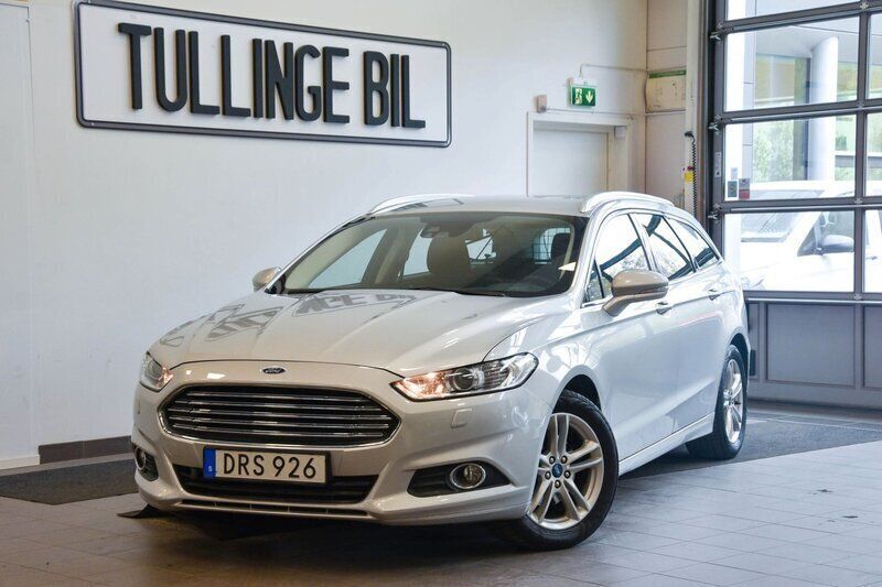 Grå Begagnad 2014 Ford Mondeo Trend Kombi | 99 800 kr (Marknadspris) - Bild 1/4