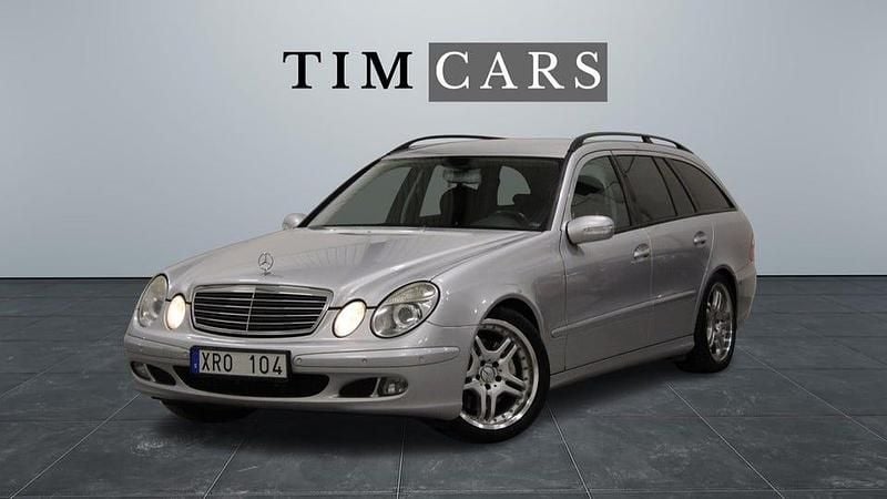 Begagnad Mercedes E200 166 HK (122 kW) 2005 Silver Kombi