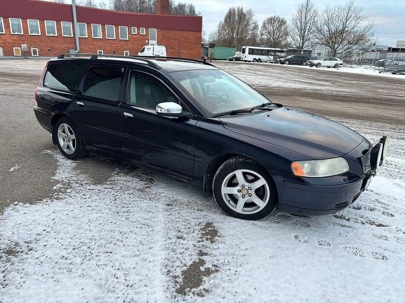 Begagnad 2007 Volvo V70 Standard Kombi | 27 500 kr (Lite dyr) - Bild 1/4