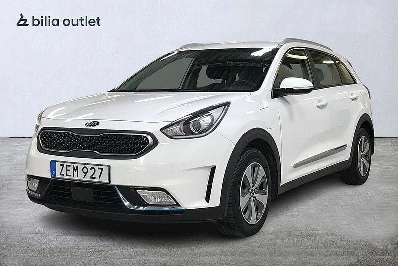 Vit Begagnad 2017 Kia Niro Advance SUV | 174 900 kr (Marknadspris) - Bild 1/3