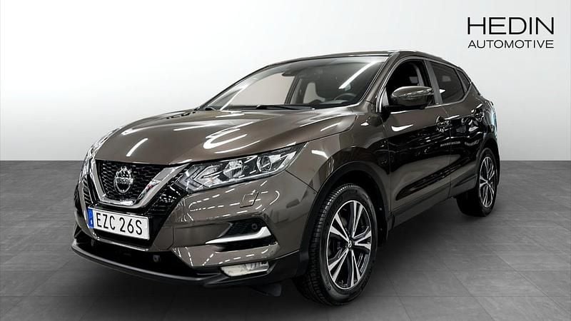 Brun (brown) Begagnad 2020 Nissan Qashqai N-Connecta SUV | 209 900 kr (Marknadspris) - Bild 1/4