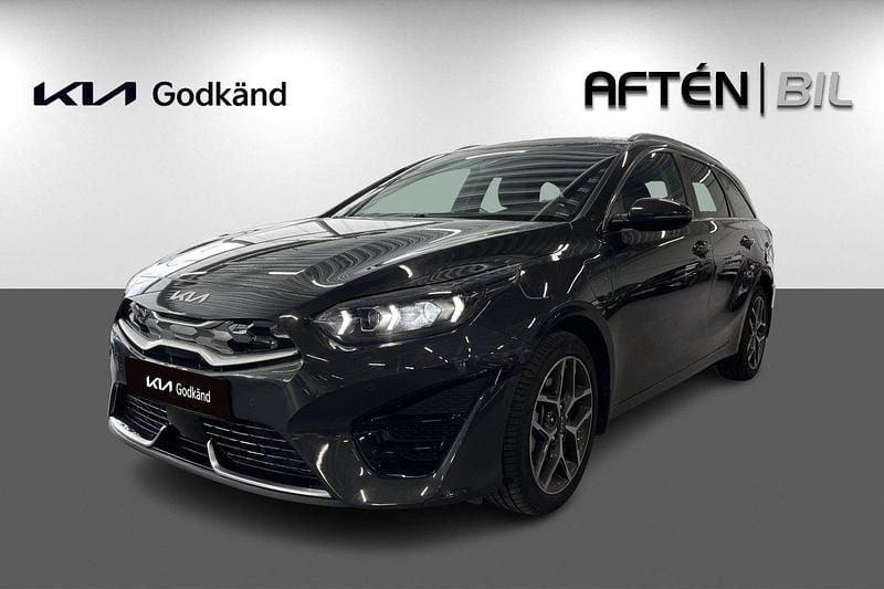 Grå Begagnad 2024 Kia Ceed Advance Kombi | 349 000 kr - Bild 1/3
