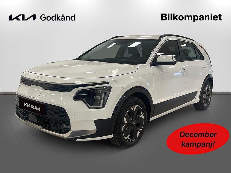 Vit Begagnad 2022 Kia e-Niro SUV | 314 800 kr (Lite dyr) - Bild 1/3