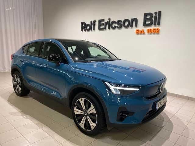 Blå Begagnad 2023 Volvo C40 Plus SUV | 359 500 kr (Marknadspris) - Bild 1/4