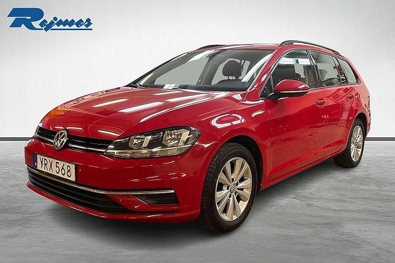 Röd Begagnad 2017 VW Golf VII Kombi | 124 000 kr (Bra pris) - Bild 1/4