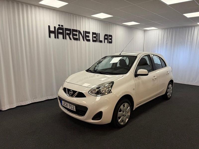 Vit Begagnad 2015 Nissan Micra Halvkombi | 74 900 kr (Lite dyr) - Bild 1/4