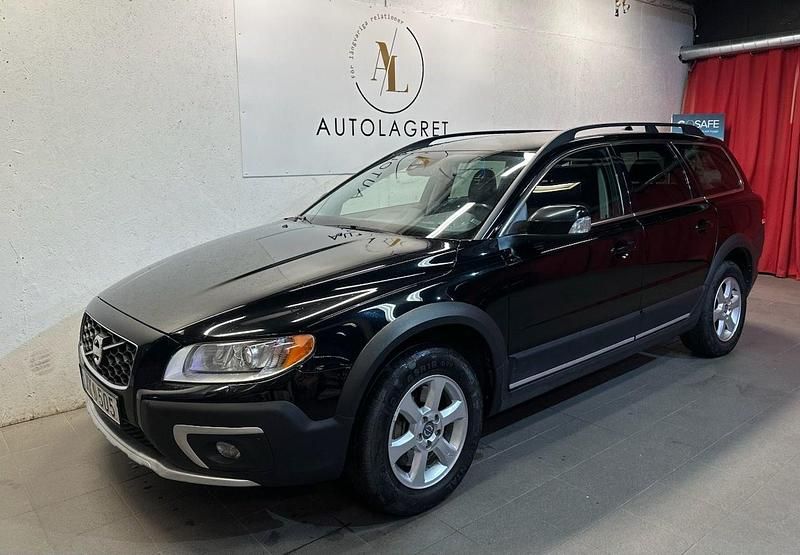 Svart Begagnad 2014 Volvo XC70 Momentum SUV | 129 700 kr (Marknadspris) - Bild 1/4