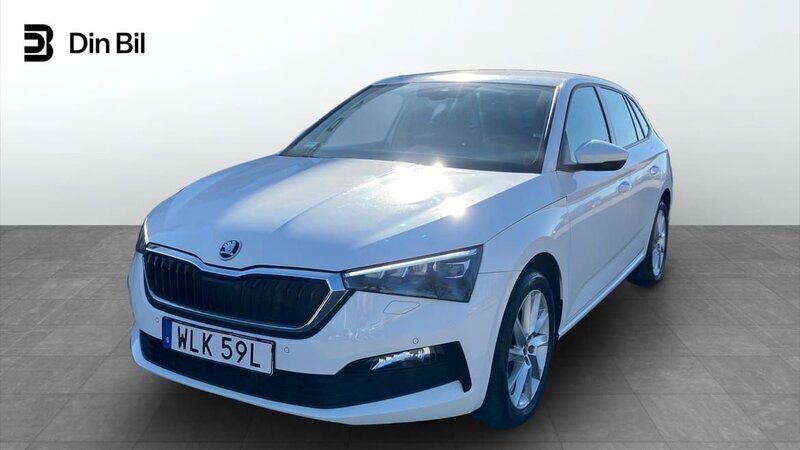 Vit Begagnad 2021 Skoda Scala Style Halvkombi | 184 900 kr (Marknadspris) - Bild 1/4