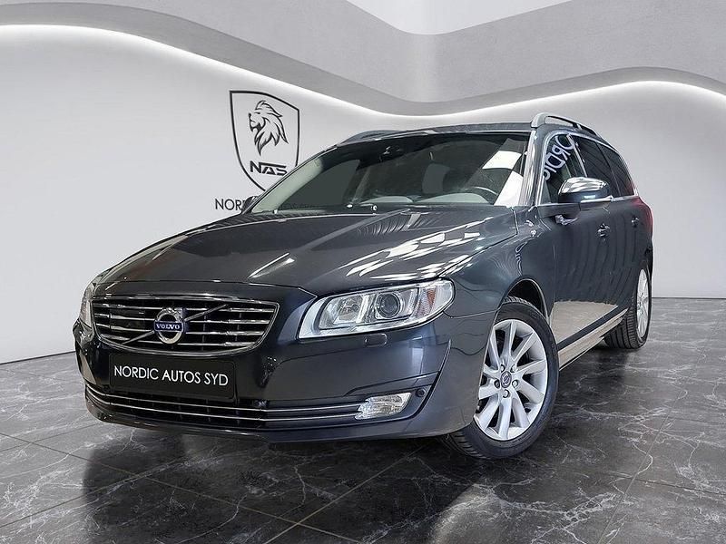 Grå Begagnad 2015 Volvo V70 Momentum Kombi | 199 900 kr (Dyr) - Bild 1/4