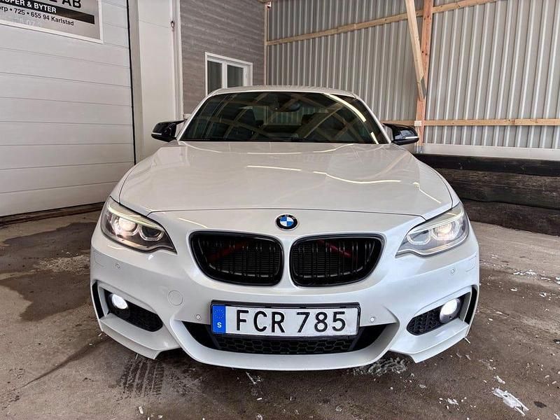 Begagnad BMW 220 M Sport 184 HK (135 kW) 2014 Vit Sportkupé
