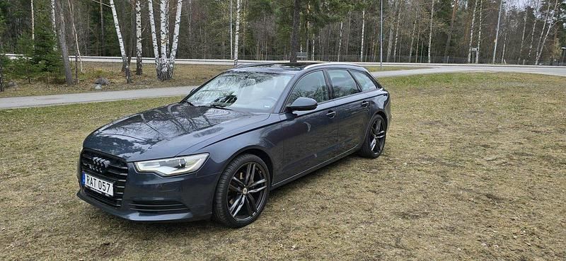 Blå Begagnad 2014 Audi A6 Proline Kombi | 119 000 kr (Marknadspris) - Bild 1/4