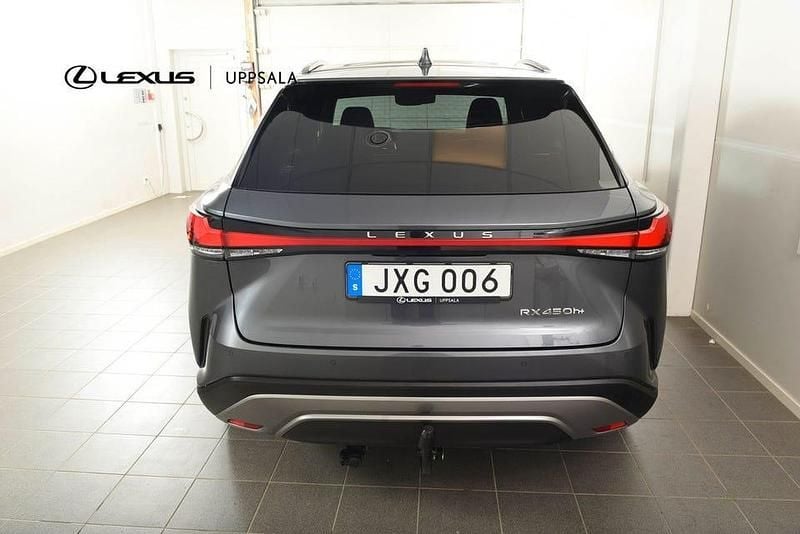 Begagnad Lexus RX450h+ Luxury Line 309 HK (227 kW) 2023 Gråmetallic SUV