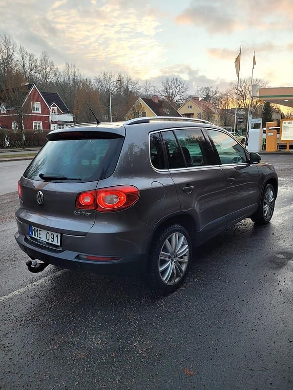 Begagnad VW Tiguan 140 HK (102 kW) 2008 SUV