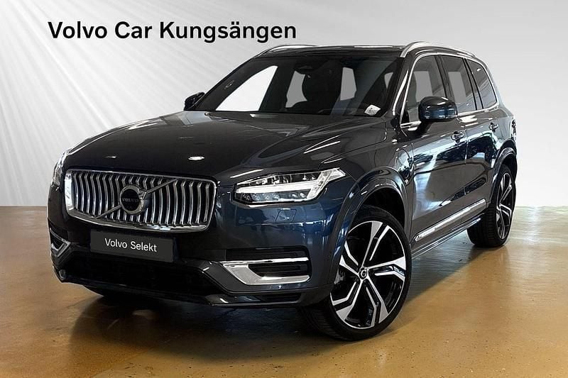 Blå Begagnad 2022 Volvo XC90 Ultimate SUV | 679 900 kr (Bra pris) - Bild 1/3