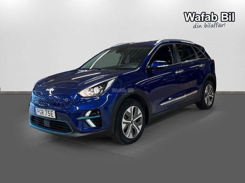 Blå Begagnad 2022 Kia e-Niro Advance SUV | 269 900 kr (Marknadspris) - Bild 1/4