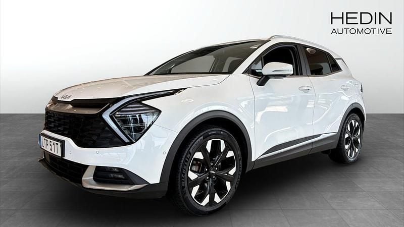 Vit (white) Begagnad 2022 Kia Sportage 2 SUV | 349 900 kr (Bra pris) - Bild 1/4