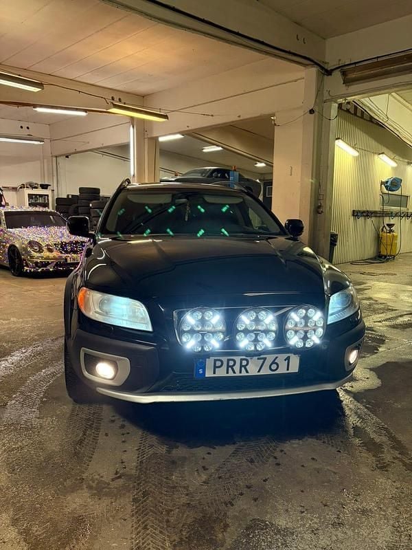 Svart Begagnad 2011 Volvo XC70 Kombi | 89 900 kr - Bild 1/4