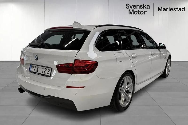 Begagnad BMW 520 M Sport 184 HK (135 kW) 2013 Vit Kombi