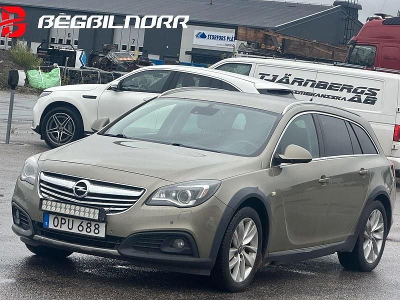 Grön Begagnad 2014 Opel Insignia Country Tourer Kombi | 83 500 kr (Bra pris) - Bild 1/2
