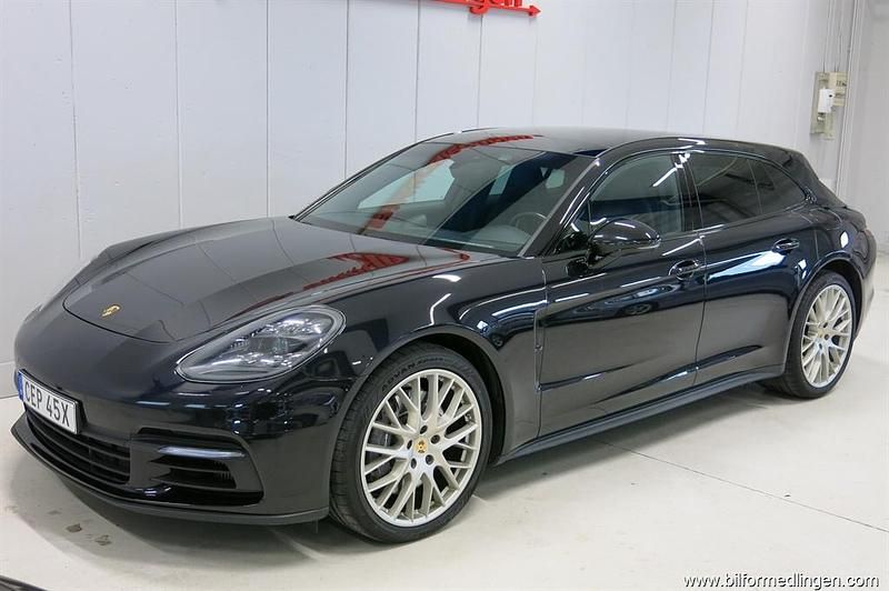 Svart samma som bilen Begagnad 2020 Porsche Panamera 4 Sedan | 699 900 kr (Bra pris) - Bild 1/4
