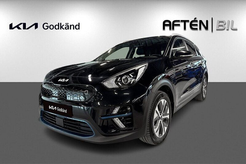 Svart (aurora black pearl metallic) Begagnad 2022 Kia e-Niro 2 SUV | 279 800 kr (Marknadspris) - Bild 1/4