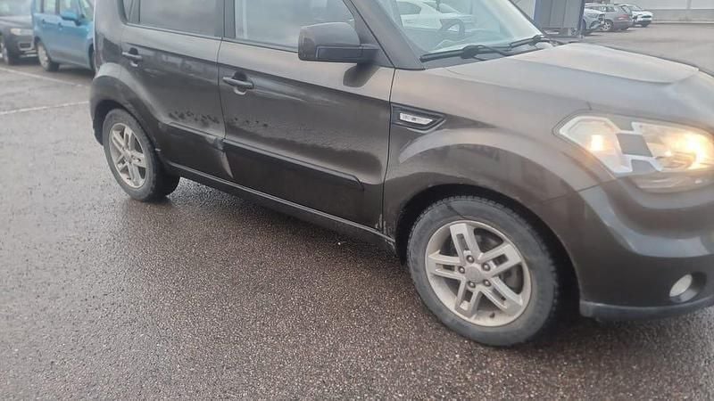 Begagnad Kia Soul 128 HK (94 kW) 2011 SUV