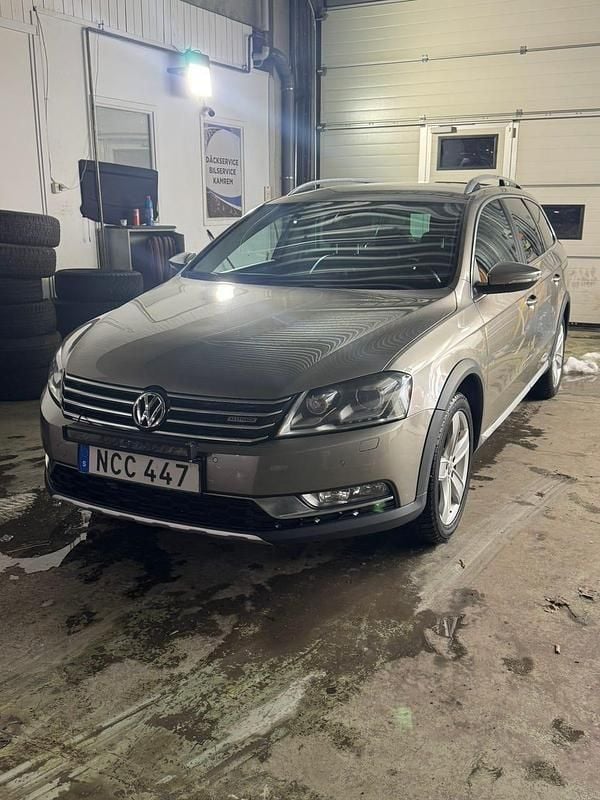 Begagnad VW Passat Alltrack 177 HK (130 kW) 2015 Kombi