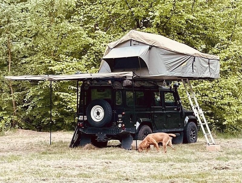 Begagnad Land Rover Defender 122 HK (89 kW) 2013 Black perl Kombi