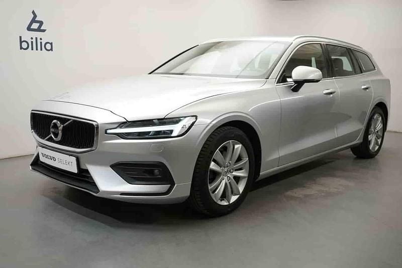 Silver Begagnad 2021 Volvo V60 Kombi | 289 900 kr (Marknadspris) - Bild 1/1