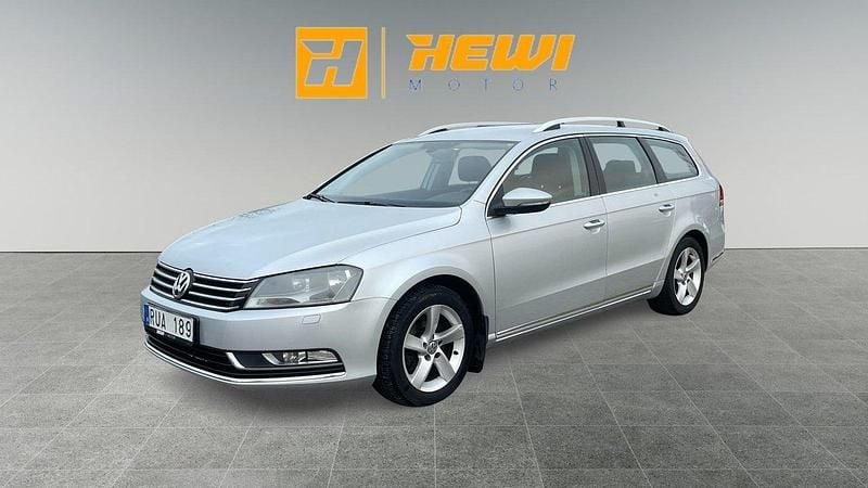 Silver Begagnad 2012 VW Passat Kombi | 69 800 kr (Marknadspris) - Bild 1/4