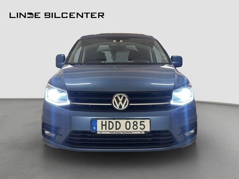 Begagnad VW Caddy 102 HK (75 kW) 2016 Blå Minibuss