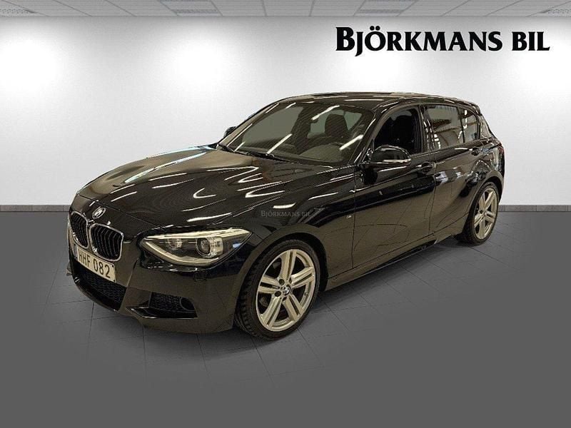 Svart Begagnad 2014 BMW 116 M Sport Halvkombi | 119 000 kr (Lite dyr) - Bild 1/4