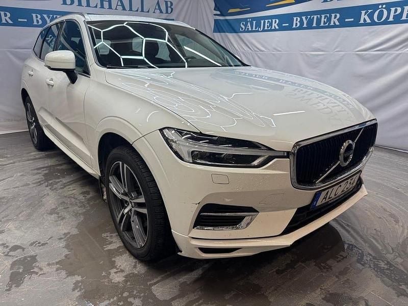 Begagnad Volvo XC60 Momentum 392 HK (288 kW) 2019 Vit SUV