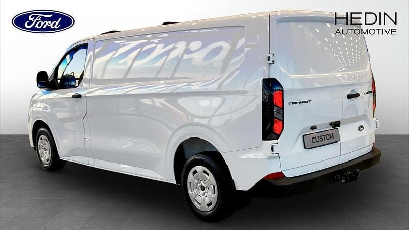 Ny Ford Transit Custom Trend 136 HK (100 kW) 2025 Frozen white