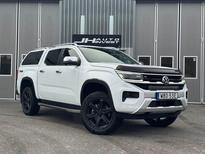 Vit Begagnad 2023 VW Amarok Aventura Pickup | 729 900 kr (Dyr) - Bild 1/4