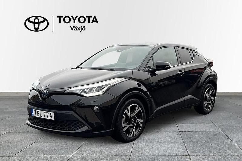 Svart Begagnad 2022 Toyota C-HR Edition SUV | 255 000 kr (Marknadspris) - Bild 1/3