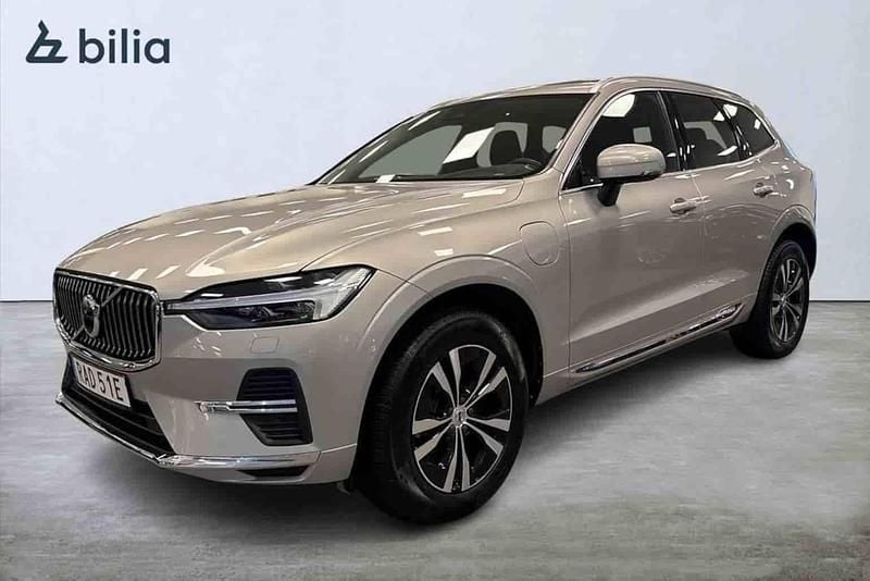 Silver Begagnad 2023 Volvo XC60 SUV | 439 900 kr (Bra pris) - Bild 1/1