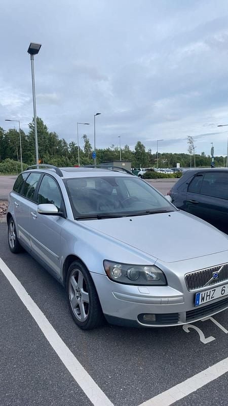 Begagnad 2005 Volvo V50 Kombi | 30 000 kr (Bra pris) - Bild 1/4