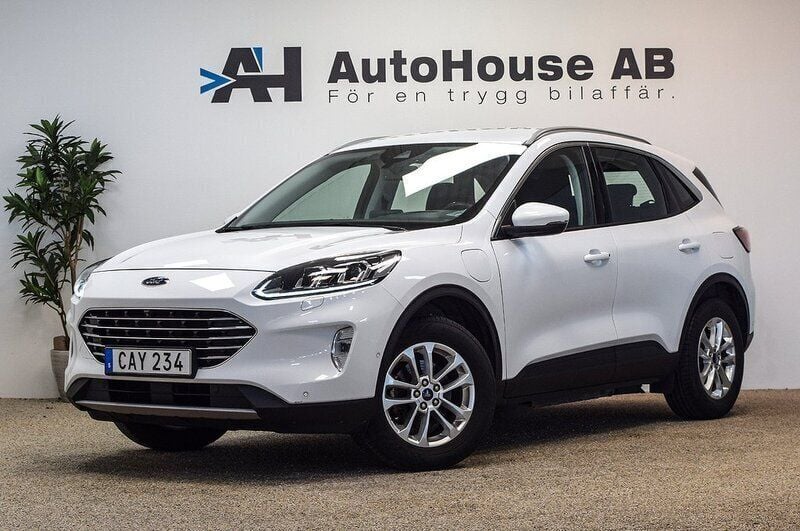 Vit Begagnad 2021 Ford Kuga SUV | 199 000 kr (Bra pris) - Bild 1/4